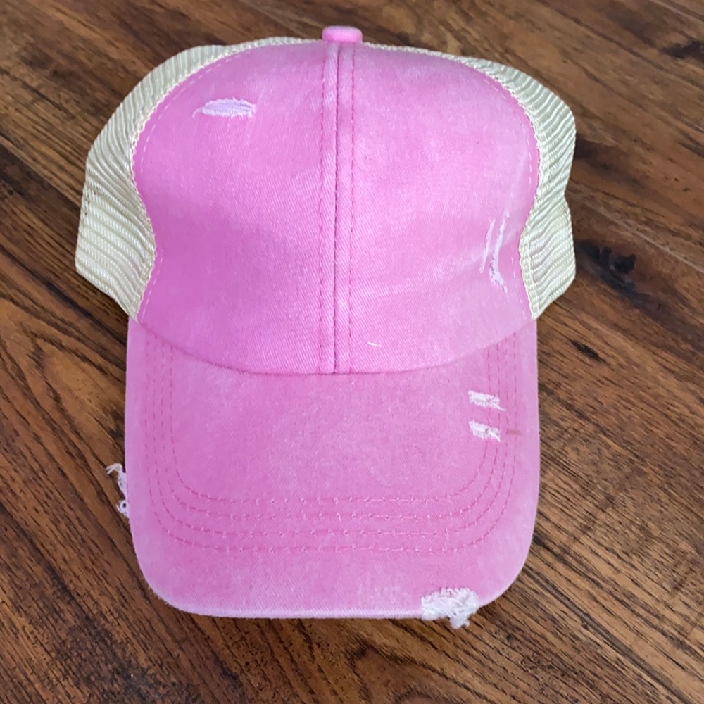 Brand New Criss Cross Hat
